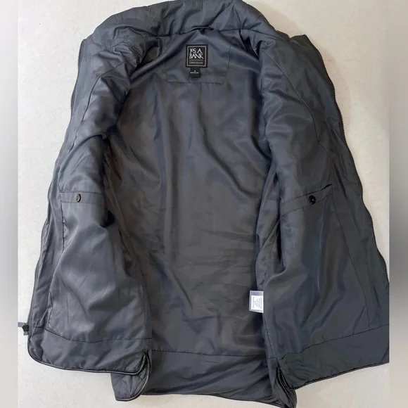 Jos. A Bank Men’s Dark Gray Quilted Puffer Vest. Size Medium. - Picture 9 of 10